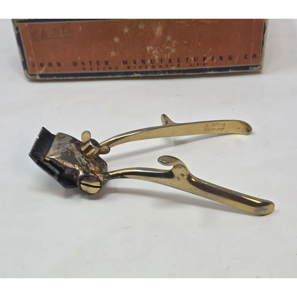 Vintage (GERMANY)  Hand  Held  Manual  Hair Beard Clipper Trimmer Barber Shaver.